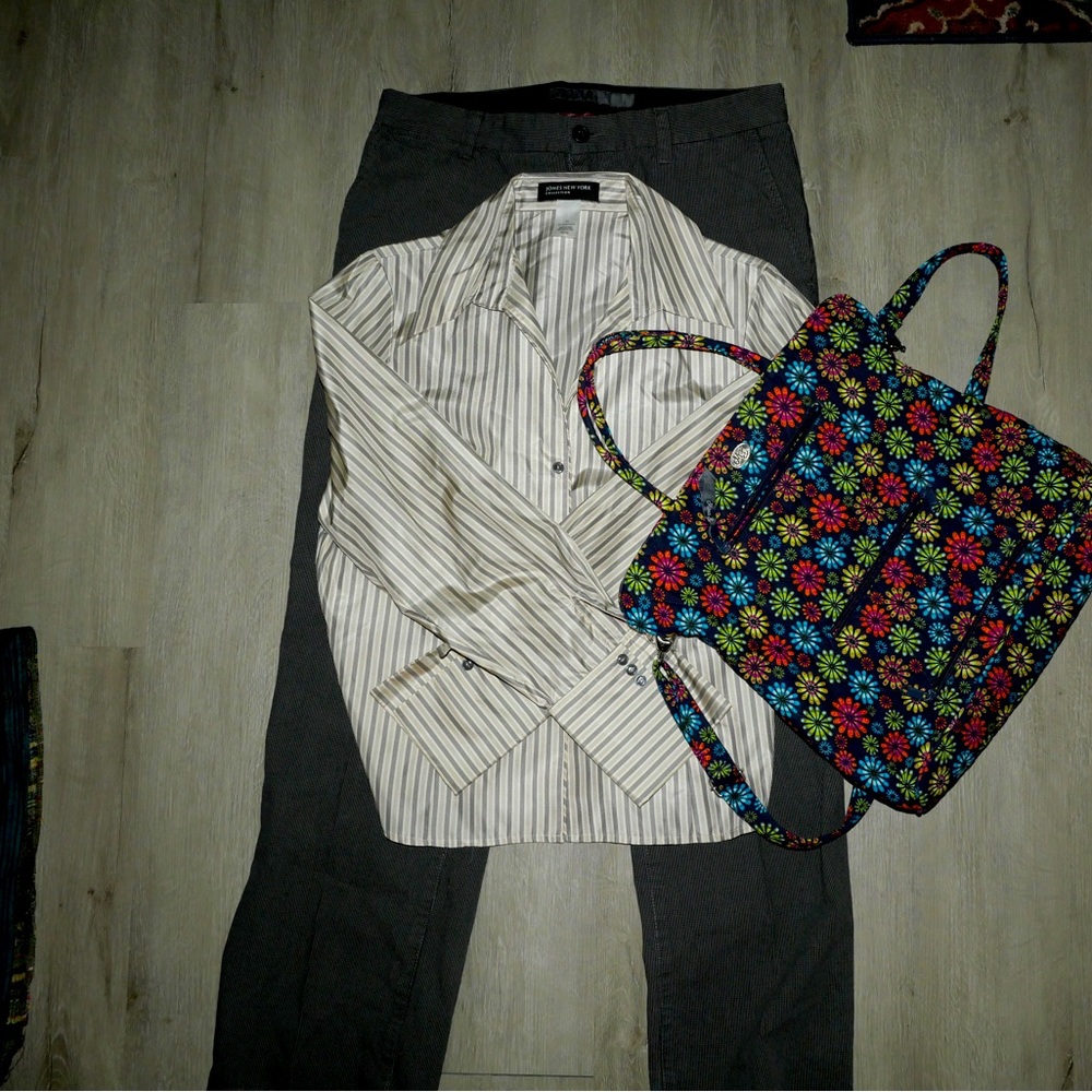 An elegant, elevated simple look perfect for a night out.